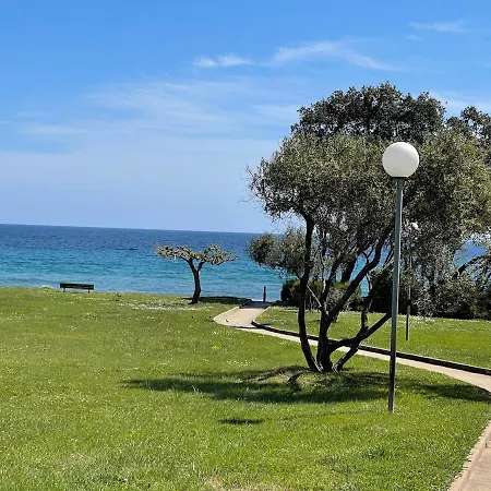 Mini Bord De Mer, Piscine, Tennis, 3 *